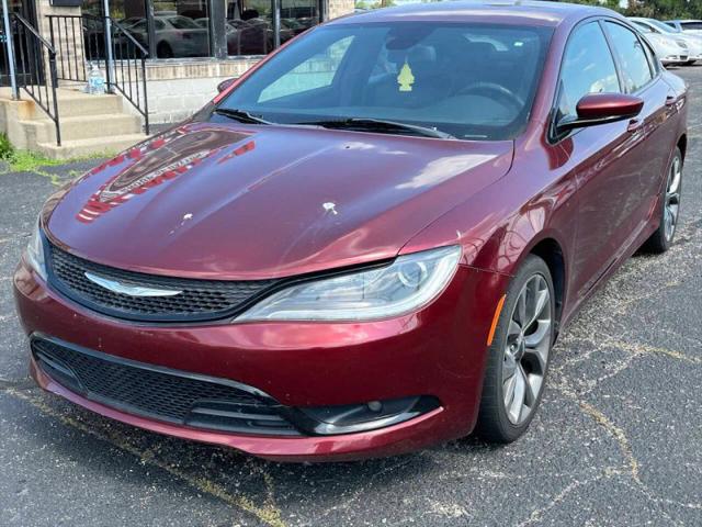 2015 Chrysler 200 S