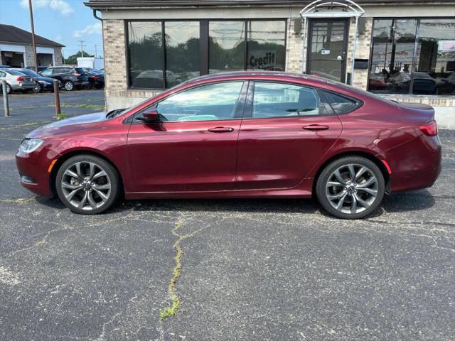 2015 Chrysler 200 S