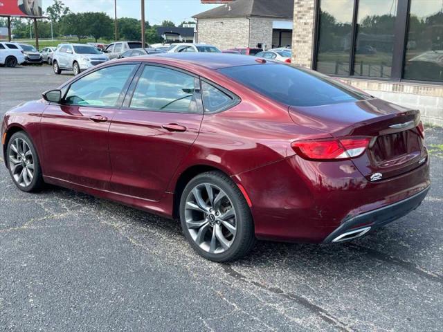 2015 Chrysler 200 S