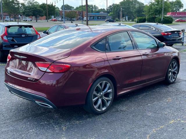 2015 Chrysler 200 S