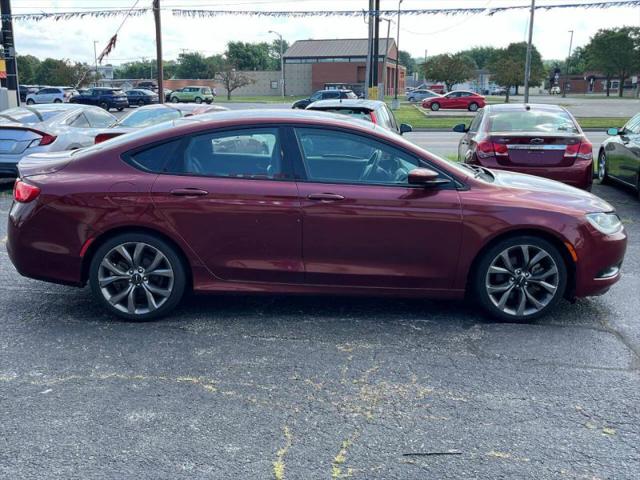 2015 Chrysler 200 S