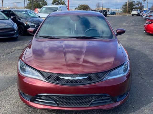 2015 Chrysler 200 S