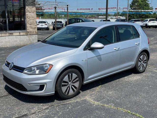 2016 Volkswagen e-Golf SE