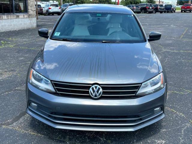 2016 Volkswagen Jetta 1.8T Sport