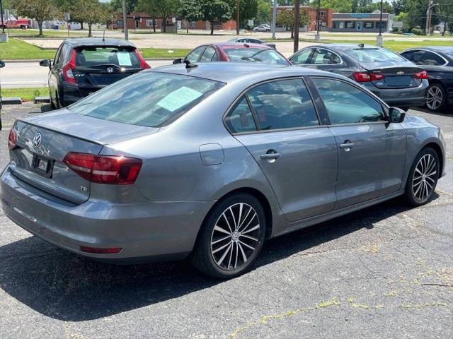 2016 Volkswagen Jetta 1.8T Sport