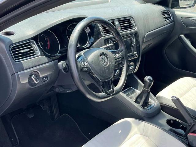 2016 Volkswagen Jetta 1.8T Sport