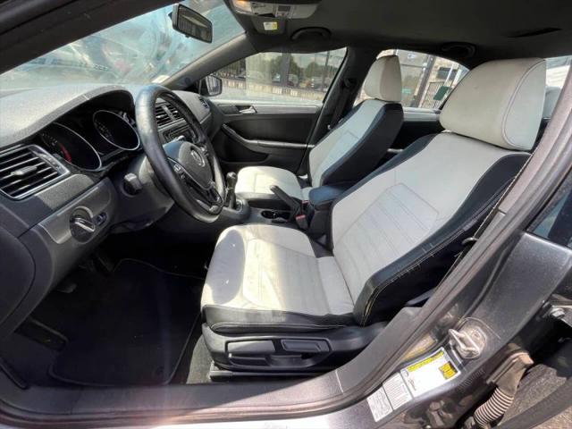2016 Volkswagen Jetta 1.8T Sport