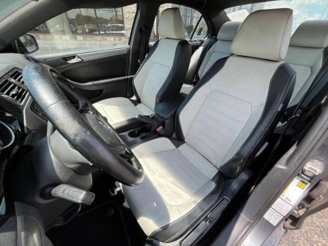 2016 Volkswagen Jetta 1.8T Sport