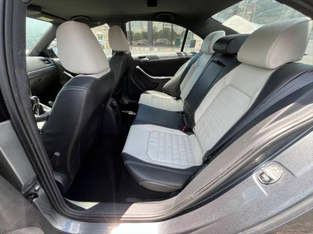 2016 Volkswagen Jetta 1.8T Sport