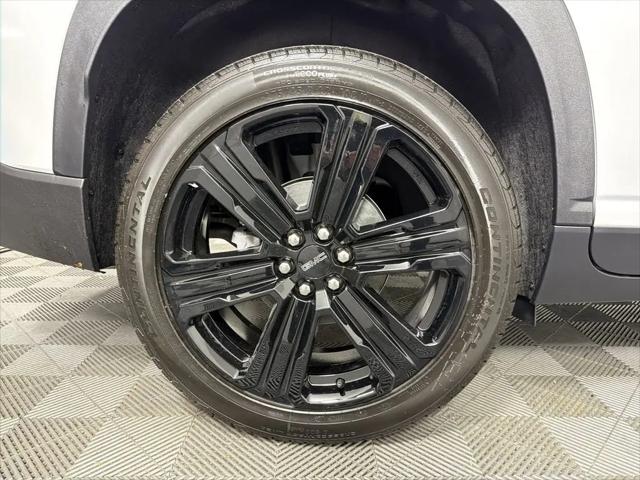 2026 GMC Acadia Elevation FWD