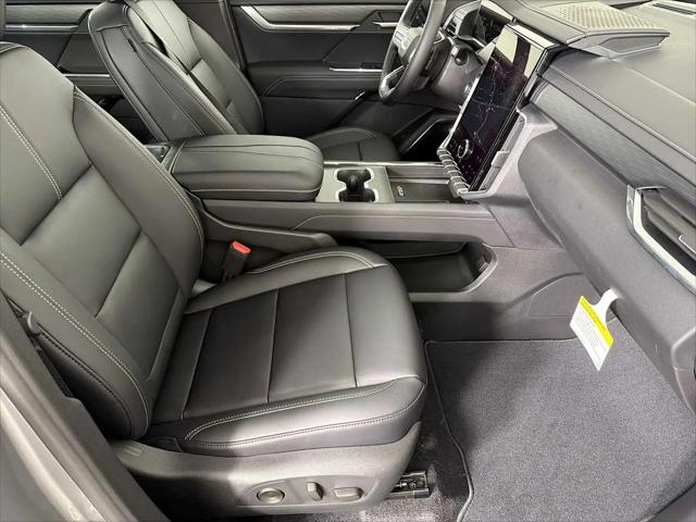 2026 GMC Acadia Elevation FWD