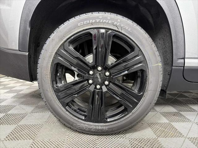 2026 GMC Acadia Elevation FWD