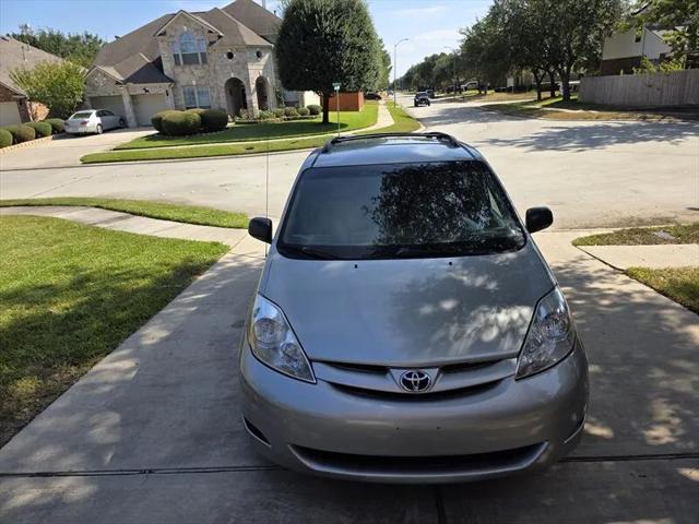2007 Toyota Sienna LE