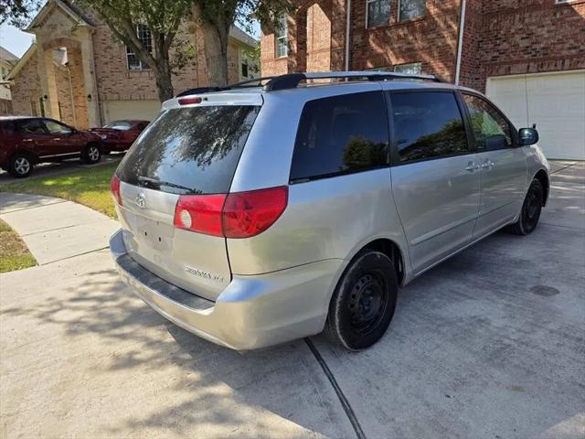 2007 Toyota Sienna LE