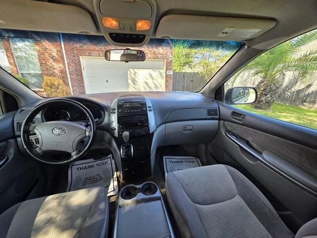 2007 Toyota Sienna LE