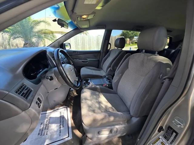 2007 Toyota Sienna LE