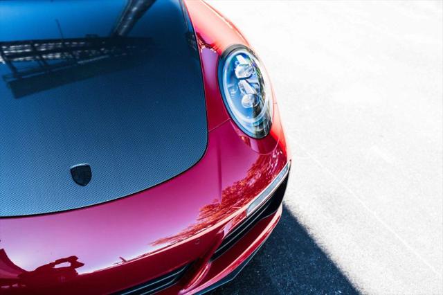 2018 Porsche 911 Carrera