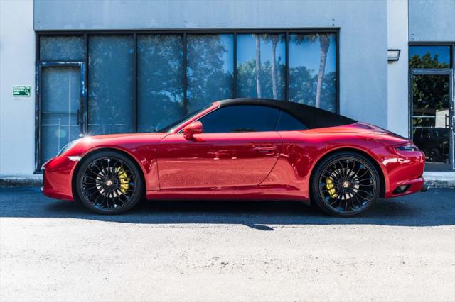 2018 Porsche 911 Carrera