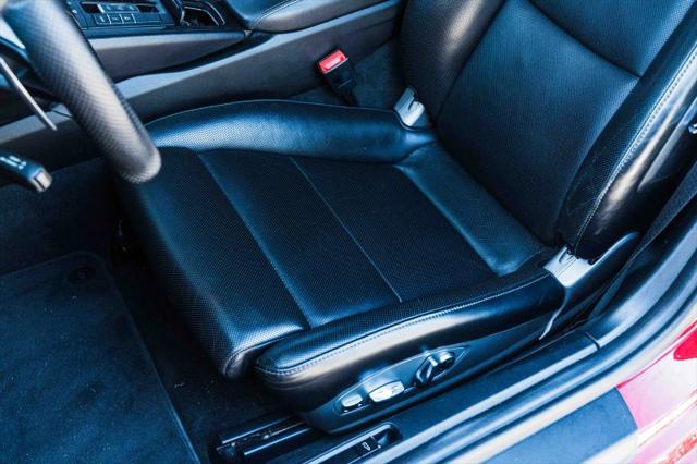 2018 Porsche 911 Carrera