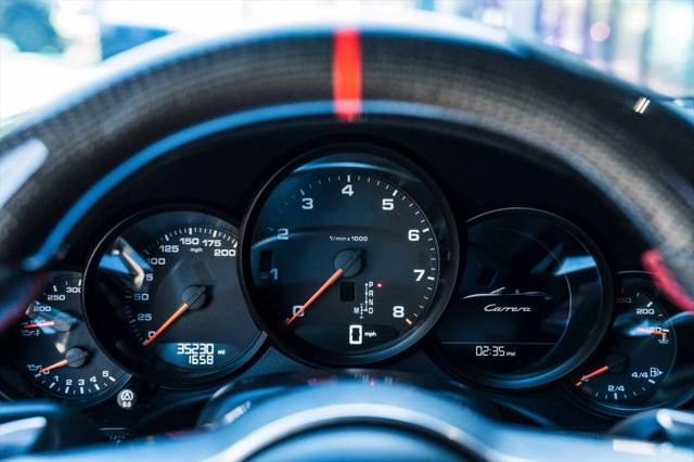 2018 Porsche 911 Carrera