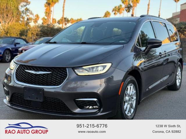 2022 Chrysler Pacifica Touring L for sale in Corona, CA