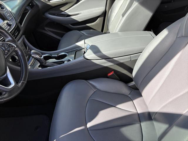 2020 Buick Envision FWD Essence