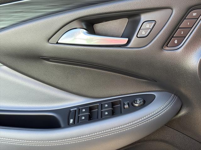 2020 Buick Envision FWD Essence