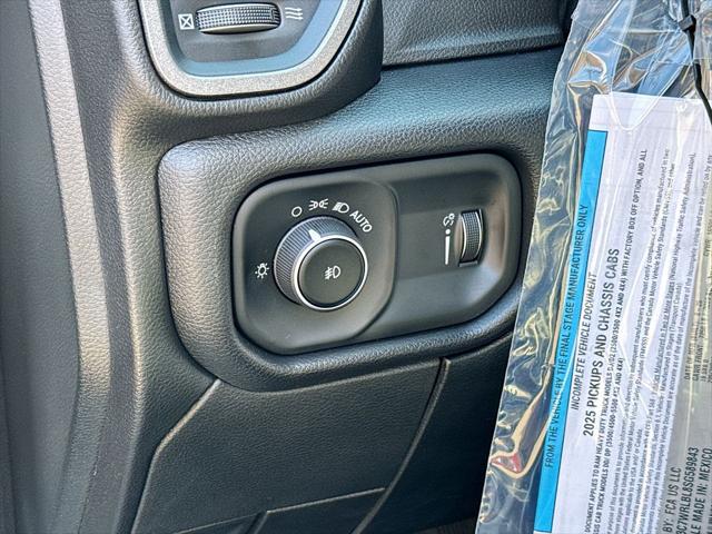 2025 Ram 4500 Chassis Tradesman/Big Horn