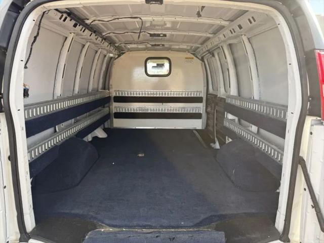 2019 Chevrolet Express Work Van