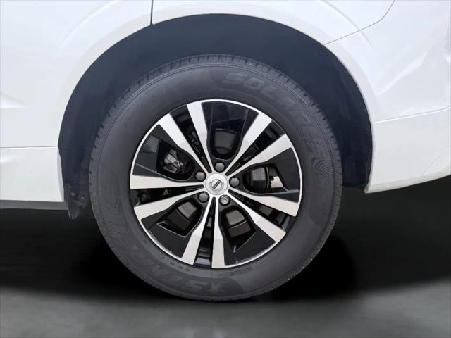 2023 Volvo XC60 B5 Core