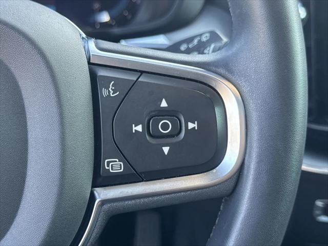 2023 Volvo XC60 B5 Core