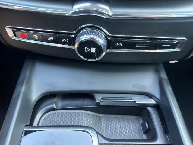 2023 Volvo XC60 B5 Core