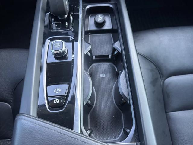 2023 Volvo XC60 B5 Core