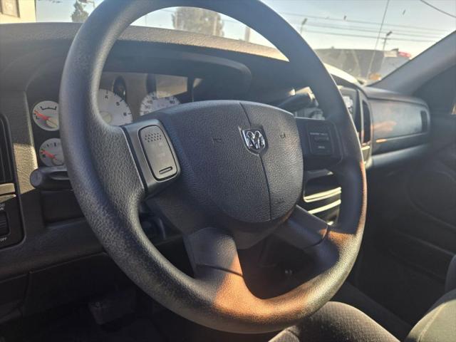 2005 Dodge Ram 1500 SLT/Laramie