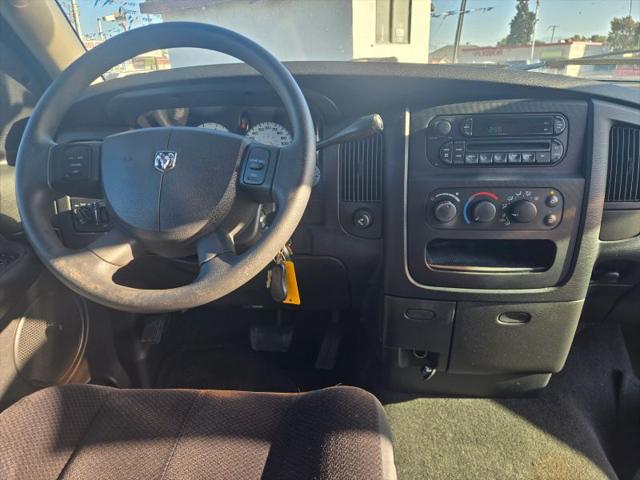 2005 Dodge Ram 1500 SLT/Laramie