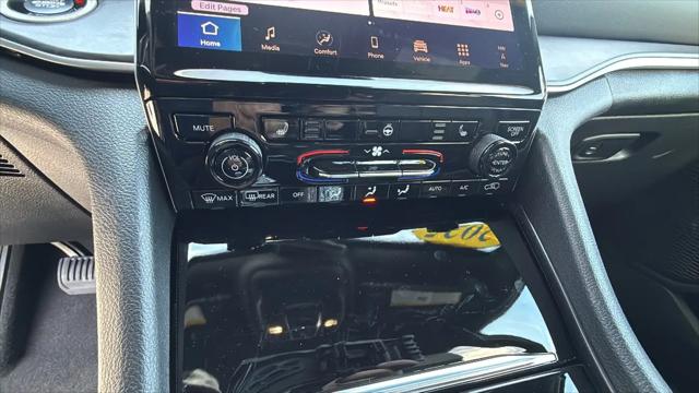 2025 Jeep Grand Cherokee L Limited 4x4