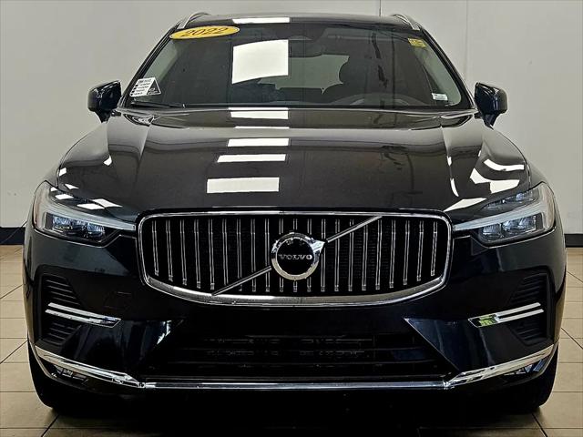 2022 Volvo XC60 B5 Inscription
