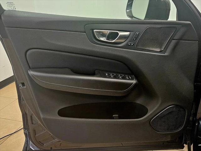 2022 Volvo XC60 B5 Inscription
