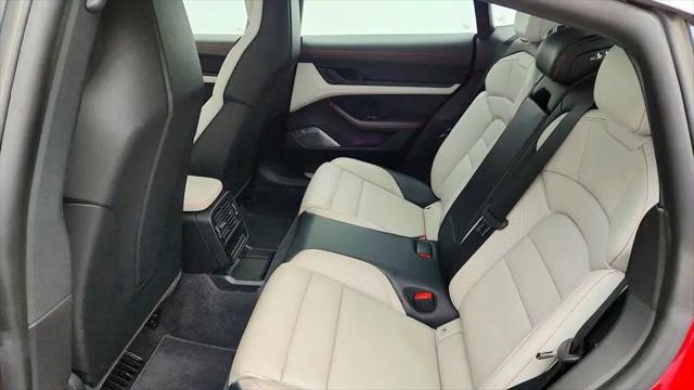 2024 Porsche Taycan 4S