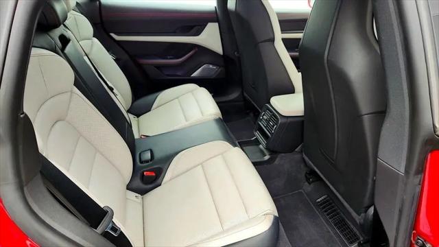 2024 Porsche Taycan 4S