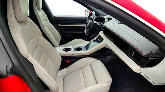 2024 Porsche Taycan 4S