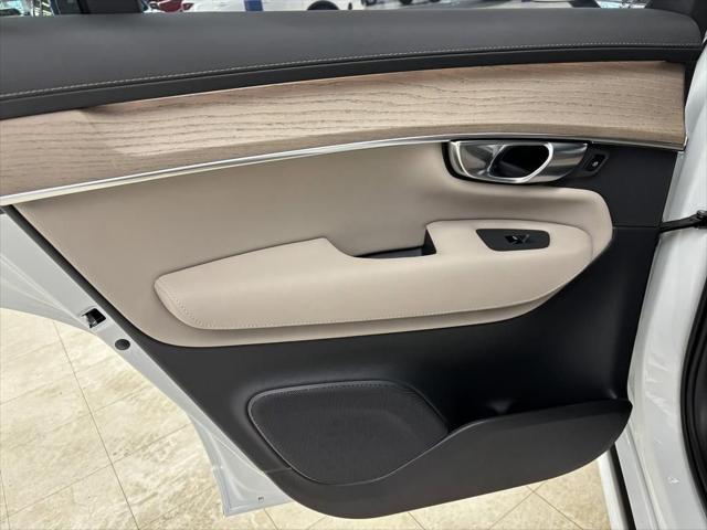 2026 Volvo XC90 B6 Plus 7-Seater