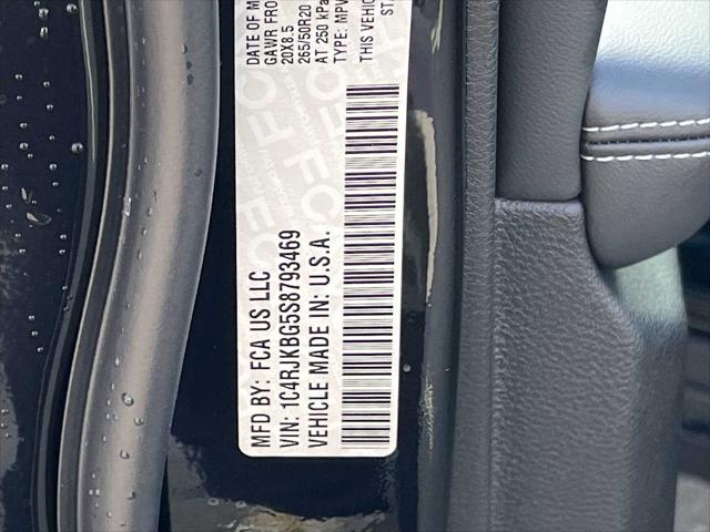 2025 Jeep Grand Cherokee L Limited 4x4