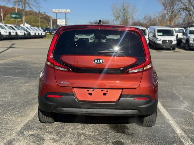 2021 Kia Soul LX 2021 Kia Soul LX