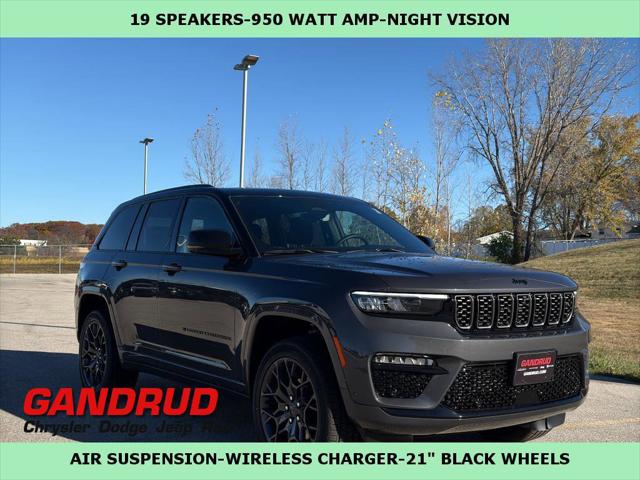 2025 Jeep Grand Cherokee GRAND CHEROKEE SUMMIT 4X4