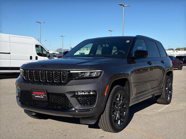 2025 Jeep Grand Cherokee GRAND CHEROKEE SUMMIT 4X4