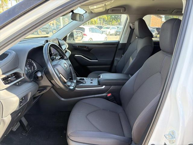 2023 Toyota Highlander L
