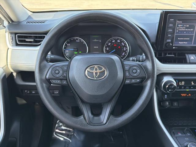 2022 Toyota RAV4 Hybrid XLE