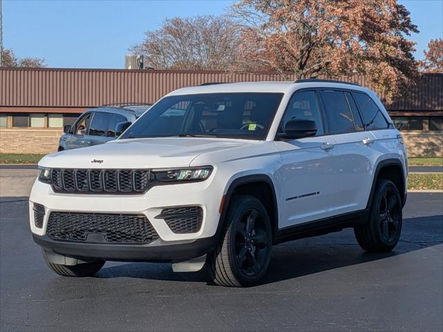 2024 Jeep Grand Cherokee Altitude 4x4 2024 Jeep Grand Cherokee Altitude 4x4