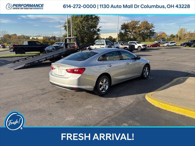 2022 Chevrolet Malibu FWD 1FL